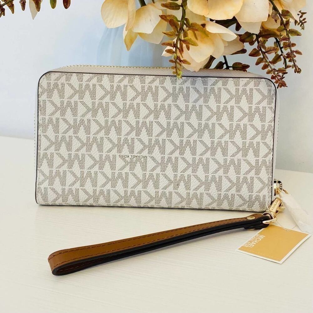 Michael Kors wallet phone case vanilla signature new - Picture 2 of 4